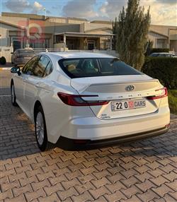 تۆیۆتا کامری